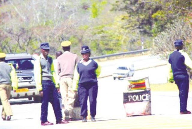 ROADBLOCK-ZIMBABWE-POLICE