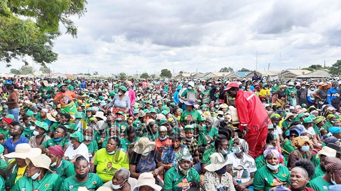 LIVE: PRESIDENTIAL STAR RALLY CHITUNGWIZA