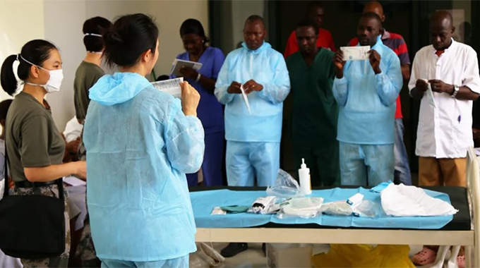 Chinese doctors impart skills in Freetown