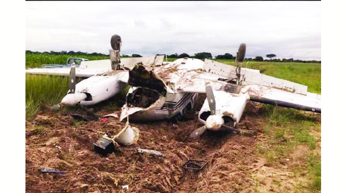 ‘Crashed plane was carrying diamonds’