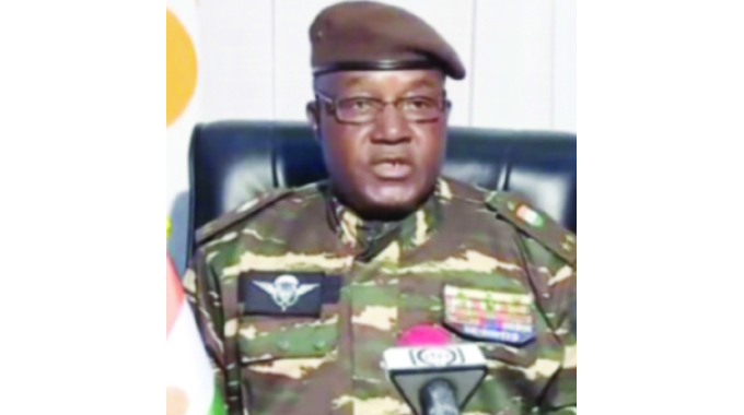 Niger army rebuffs diplomatic mission